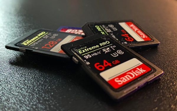 SD-Speicherkarten mit 32, 64 und 128 GByte Speicherplatz